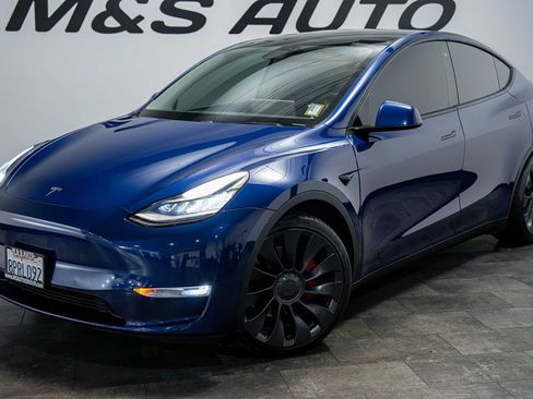 Used 2020 Tesla Model Y Performance AWD/4WD image 2