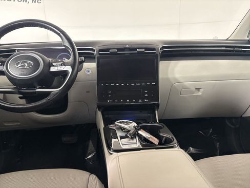 Used 2024 Hyundai Tucson Limited image 23