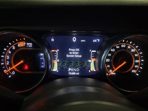 Used 2018 Jeep Wrangler Unlimited Sport S AWD/4WD image 23