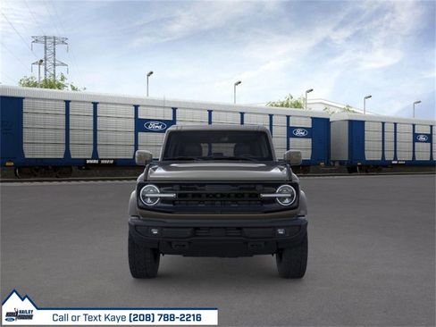 New 2025 Ford Bronco Outer Banks image 6