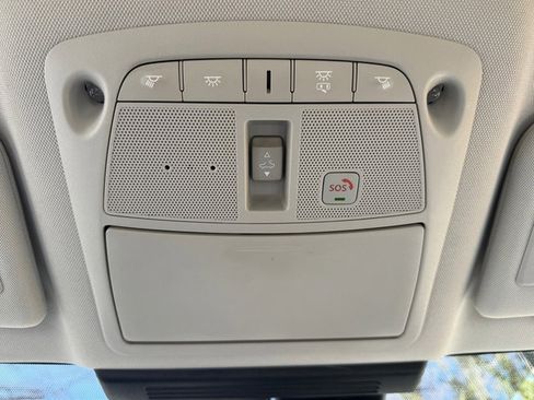 Used 2022 INFINITI Q50 Luxe w/ Cargo Package image 29