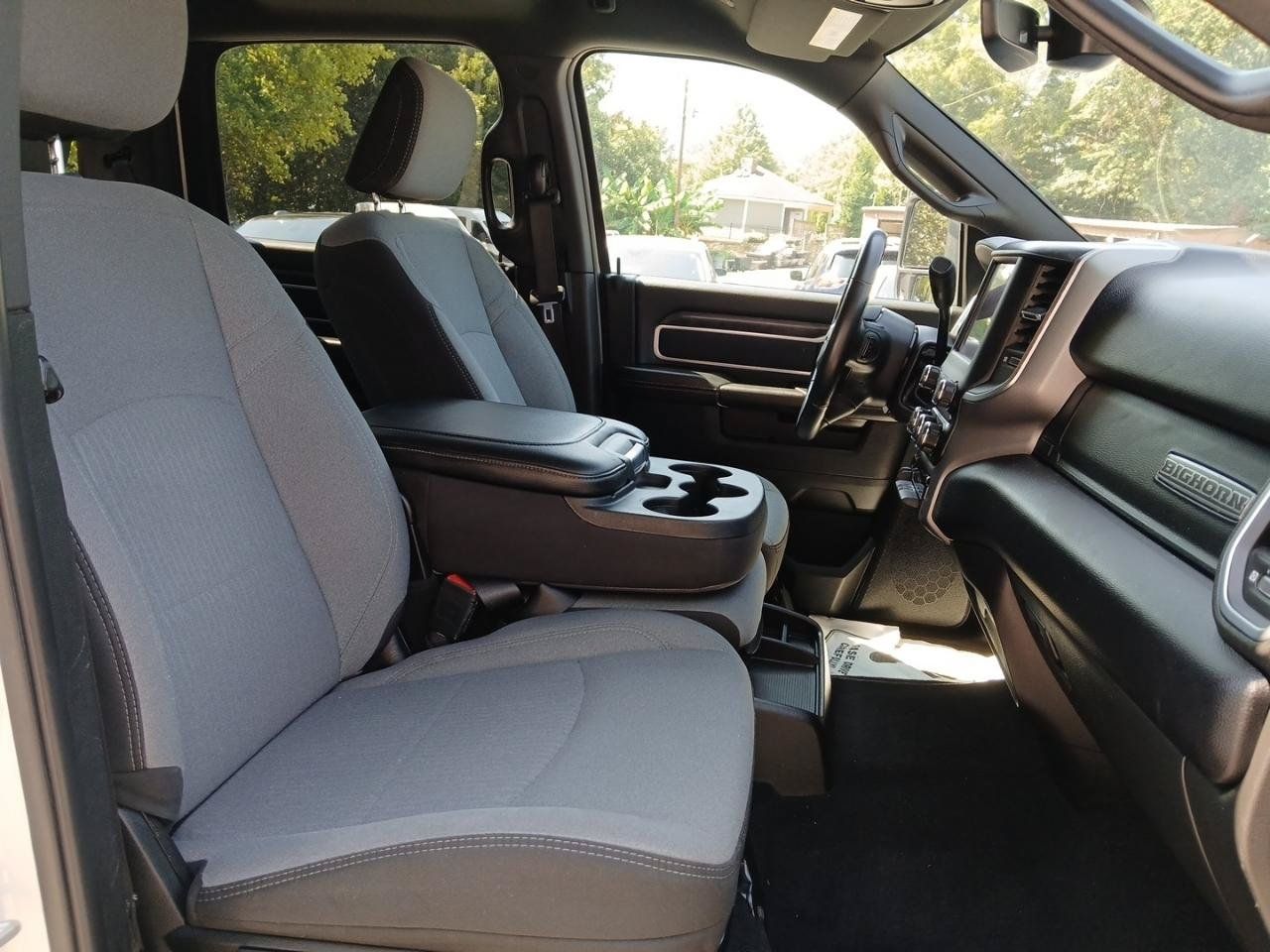 Used 2024 RAM 2500 Big Horn AWD/4WD image 17