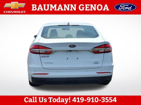 Used 2020 Ford Fusion SE FWD image 4