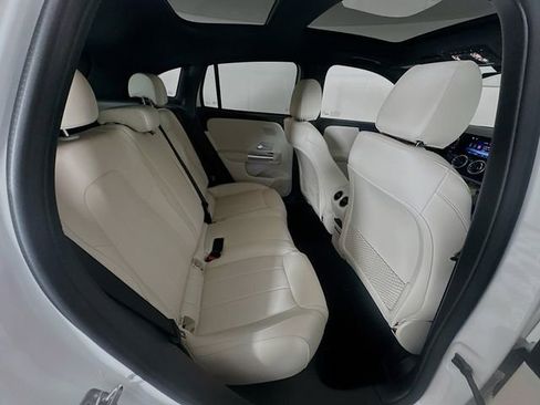 New 2026 Mercedes-Benz GLA 250 image 27