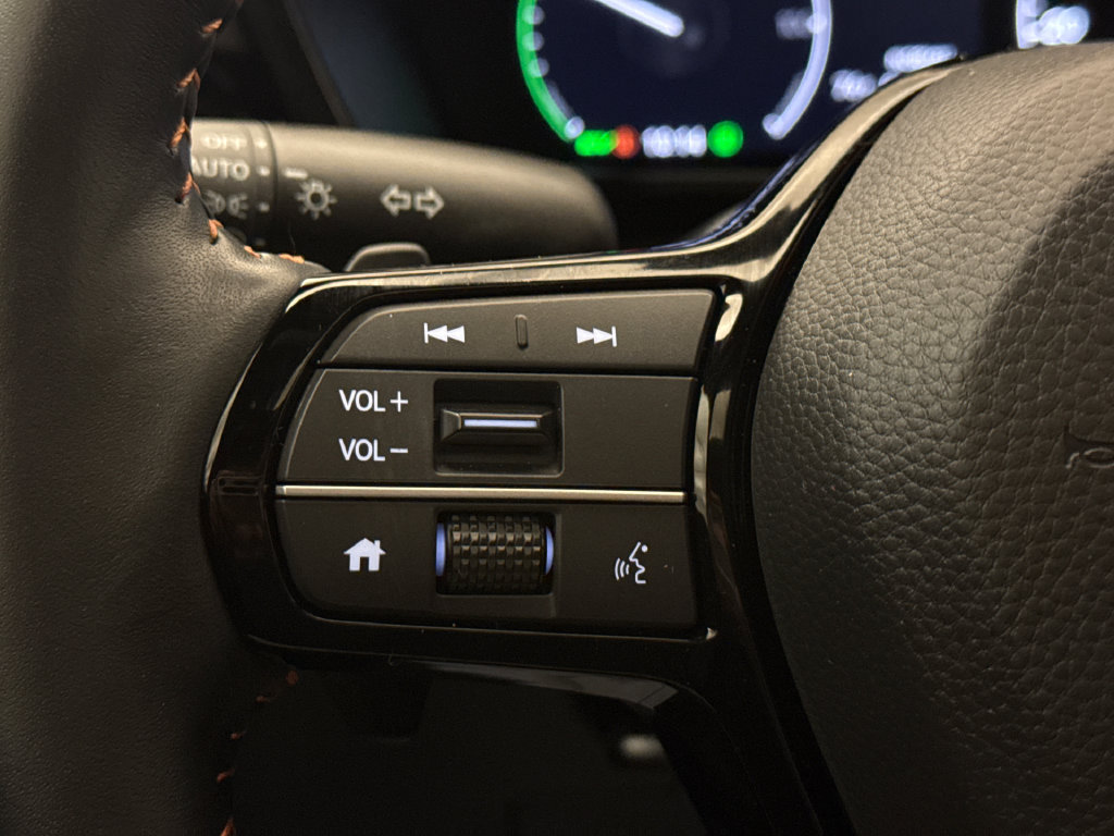 Used 2025 Honda CR-V Sport Touring image 35