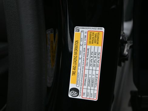 Used 2022 Chevrolet Blazer RS w/ Enhanced Convenience Package FWD image 17