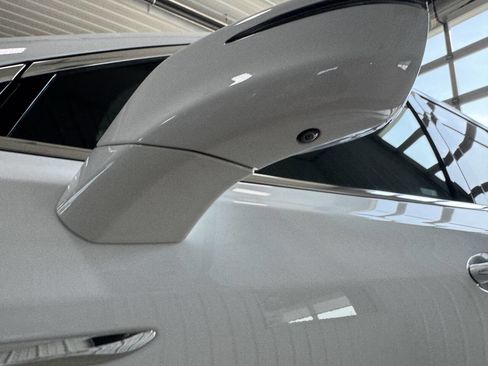 Used 2024 Buick Enclave Premium image 56