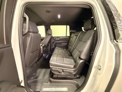 Used 2023 Chevrolet Suburban LT w/ Max Trailering Package AWD/4WD image 18
