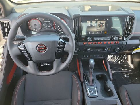 New 2026 Nissan Frontier PRO-4X w/ Tow Package image 4