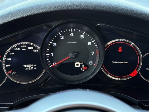 Used 2019 Porsche Cayenne image 15