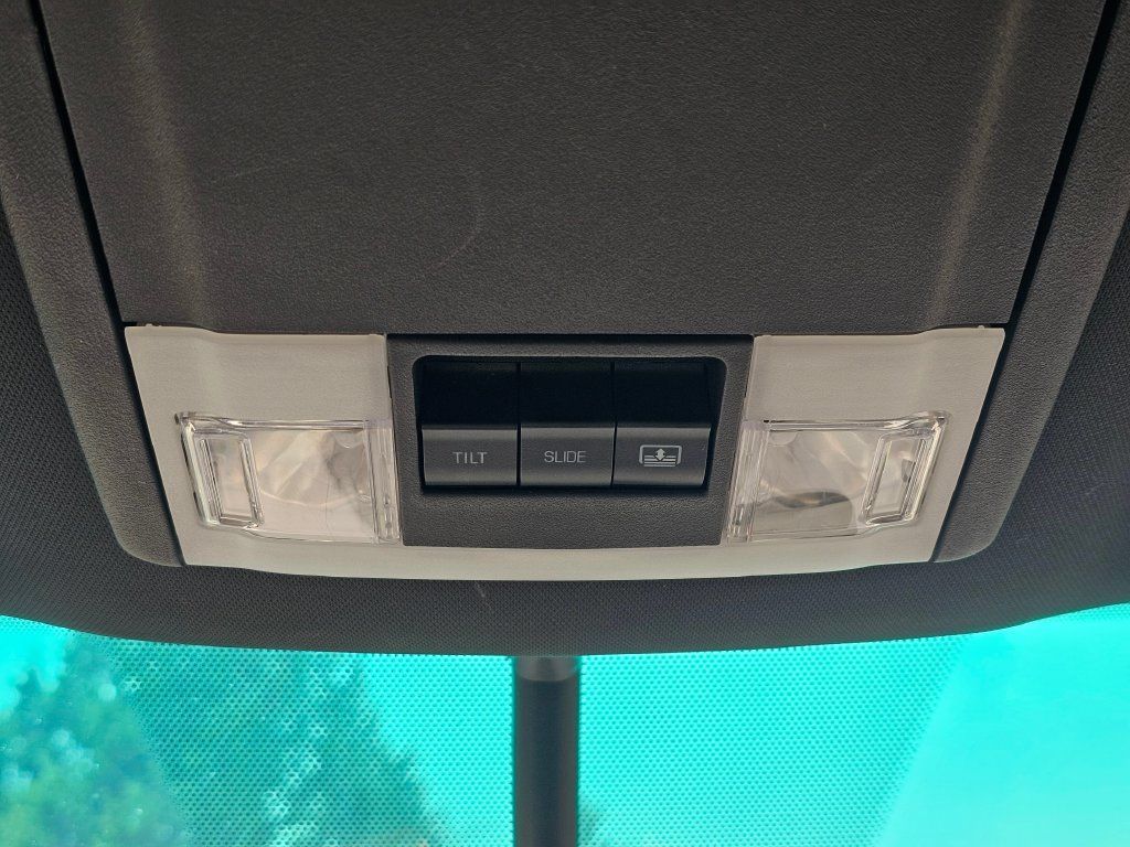 Used 2015 Ford Explorer Limited AWD/4WD image 17