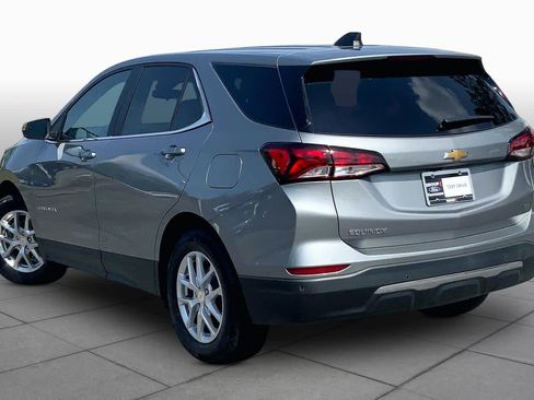 Used 2024 Chevrolet Equinox LT FWD image 12