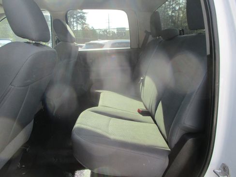 Used 2015 RAM 2500 Tradesman w/ Popular Equipment Group image 15