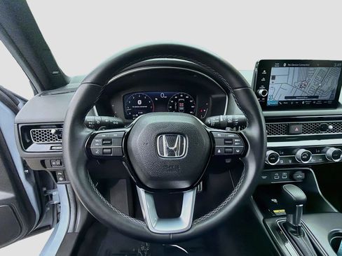 Used 2024 Honda Civic Sport Touring image 10