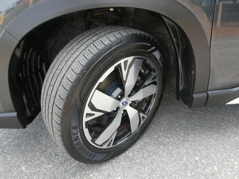 Used 2019 Subaru Forester Touring w/ Popular Package #3 AWD/4WD image 32