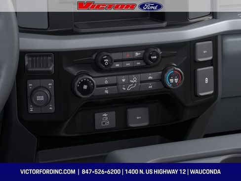 New 2026 Ford F250 XL w/ FX4 Off-Road Package AWD/4WD image 15