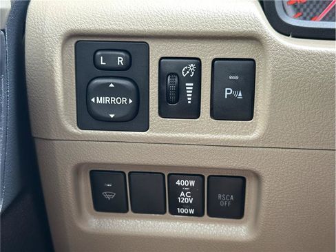 Used 2012 Toyota 4Runner SR5 w/ Convenience Pkg AWD/4WD image 28