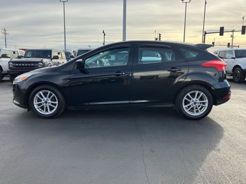 Used 2018 Ford Focus SE image 4