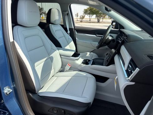 New 2027 GMC Terrain Denali AWD/4WD image 10