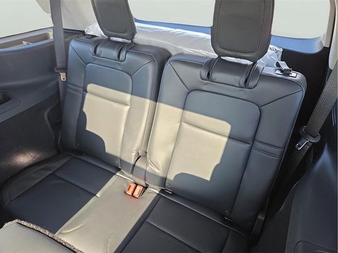 New 2026 Lincoln Aviator 2WD w/ Jet Appearance Package image 9