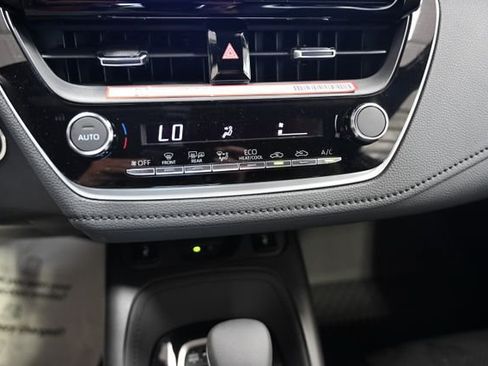 New 2026 Toyota Corolla SE FWD image 4