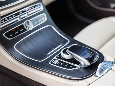 Used 2018 Mercedes-Benz E 400 Cabriolet image 26
