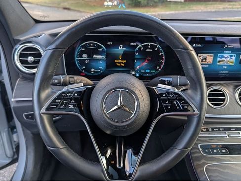 Used 2023 Mercedes-Benz E 450 4MATIC All-Terrain Wagon w/ Premium Package image 20