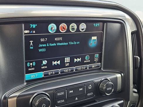 Certified 2018 Chevrolet Silverado 1500 LTZ Z71 w/ LTZ Plus Package AWD/4WD image 29