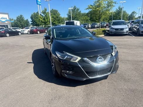 Used 2017 Nissan Maxima Platinum FWD image 4