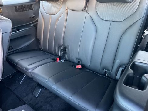 Used 2025 Hyundai Palisade Calligraphy image 16