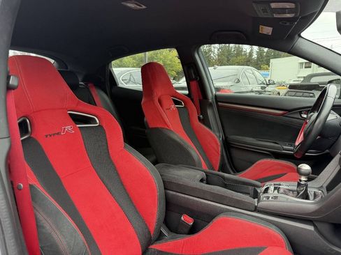 Used 2019 Honda Civic Type R image 15
