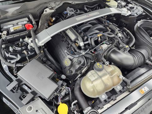 Used 2016 Ford Mustang Shelby GT350R w/ GT350R Equipment Group 920A image 21