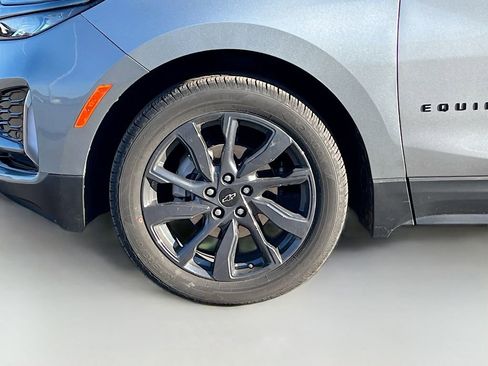 Used 2024 Chevrolet Equinox RS w/ RS Leather Package image 29
