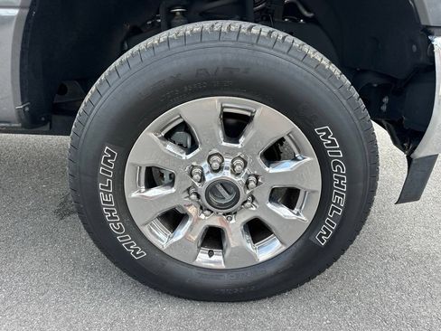 Used 2019 Ford F250 Lariat w/ Lariat Ultimate Package AWD/4WD image 14