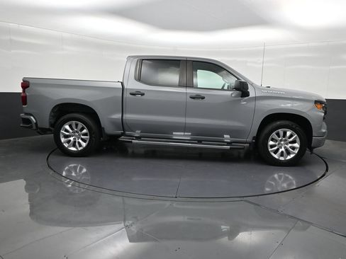 Used 2024 Chevrolet Silverado 1500 Custom RWD image 7