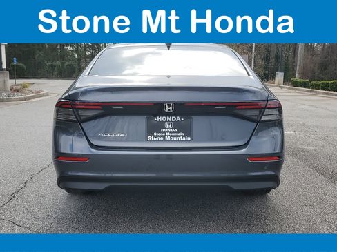 New 2025 Honda Accord SE image 5