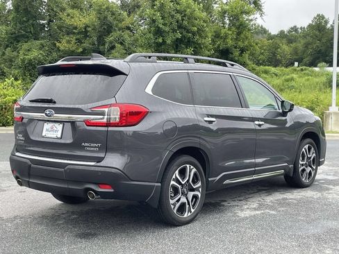 Used 2024 Subaru Ascent Touring AWD/4WD image 30