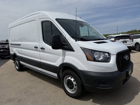 Used 2023 Ford Transit 250 Medium Roof image 3