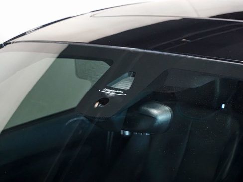 Used 2018 BMW M2 image 48