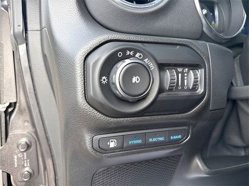 Used 2021 Jeep Wrangler Unlimited Rubicon 4xe w/ Cold Weather Group image 18