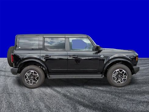 New 2026 Ford Bronco Outer Banks image 3