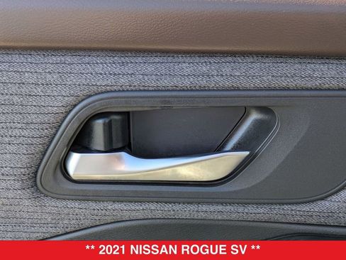 Certified 2021 Nissan Rogue SV image 12