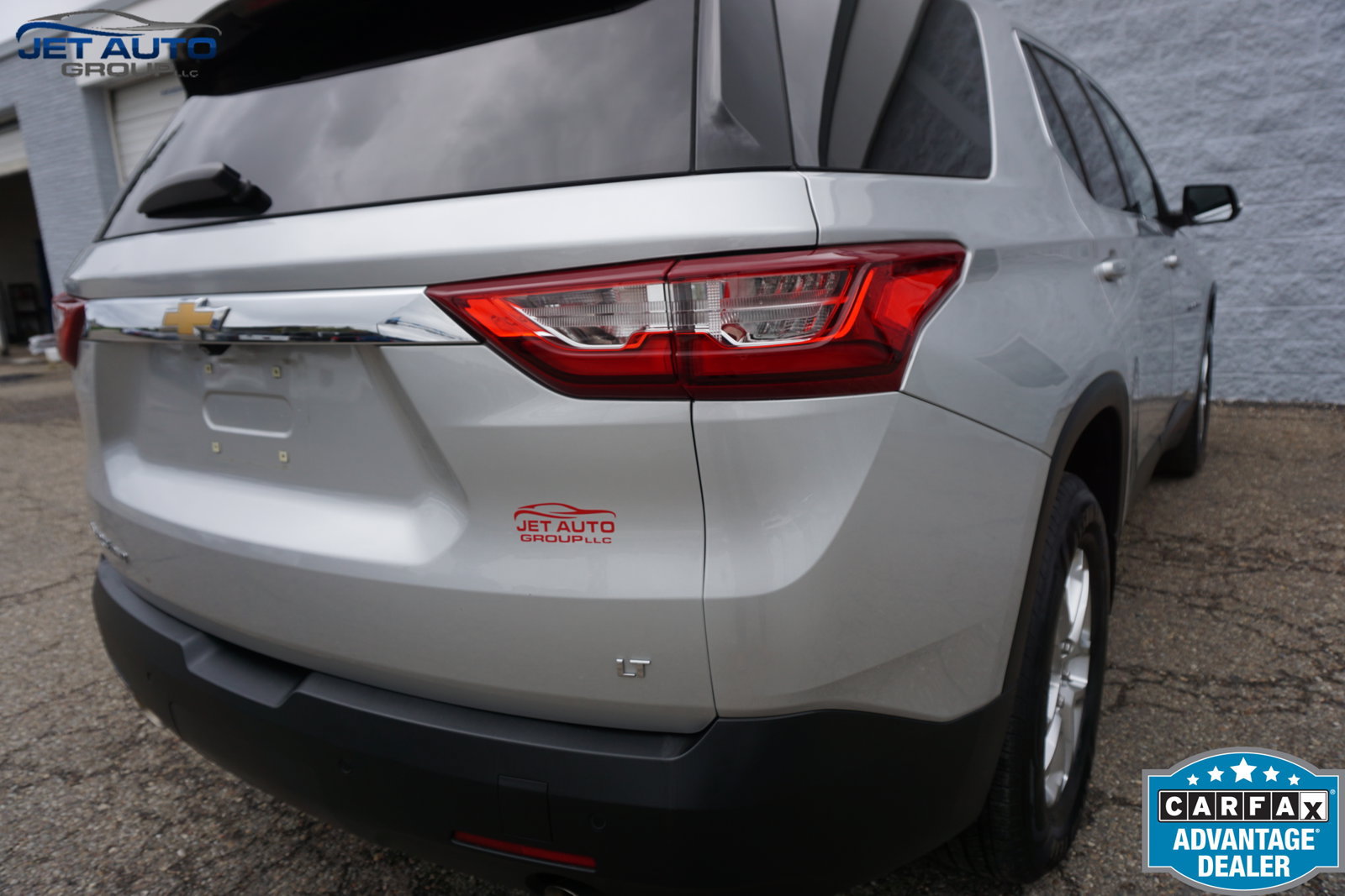Used 2021 Chevrolet Traverse LT w/ LPO, Floor Liner Package AWD/4WD image 11