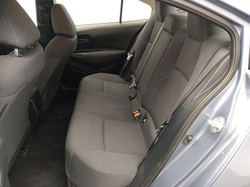 Used 2022 Toyota Corolla LE image 18