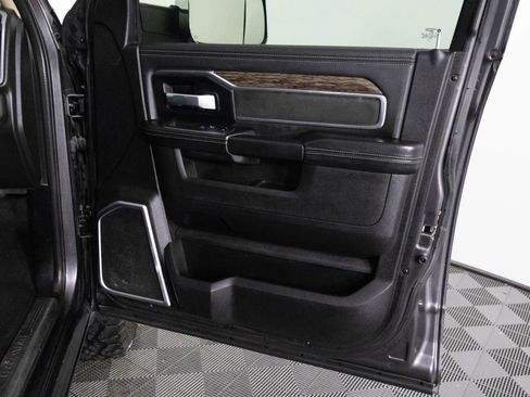 Used 2021 RAM 2500 Laramie image 44