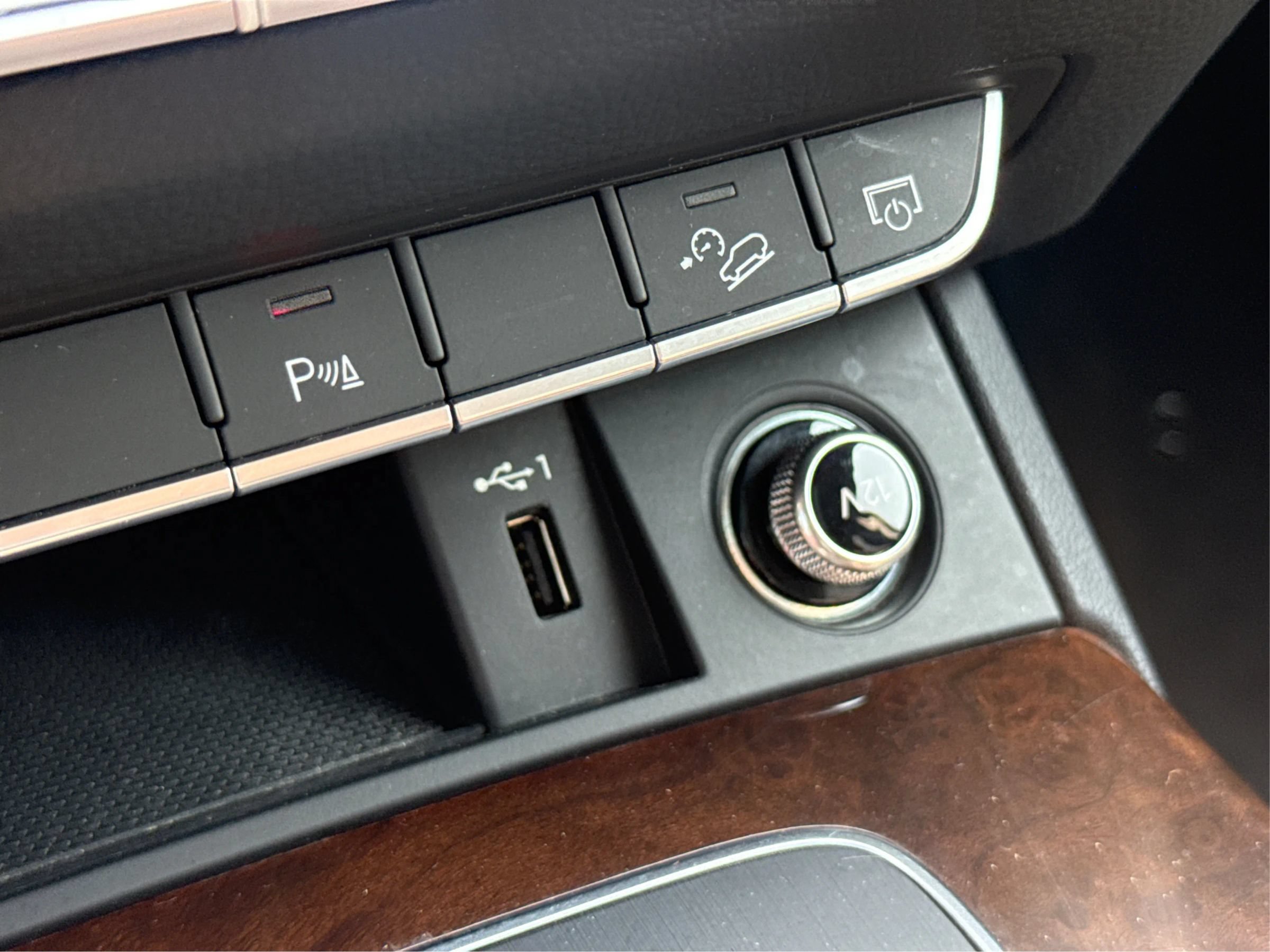 Used 2018 Audi Q5 2.0T Premium Plus w/ Premium Plus Package AWD/4WD image 44
