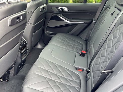 New 2026 BMW X5 xDrive50e w/ M Sport Package AWD/4WD image 33