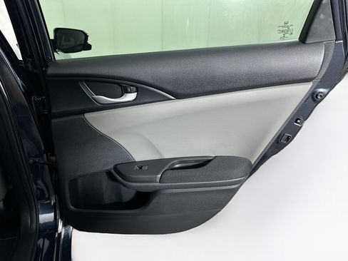 Used 2018 Honda Civic EX image 27