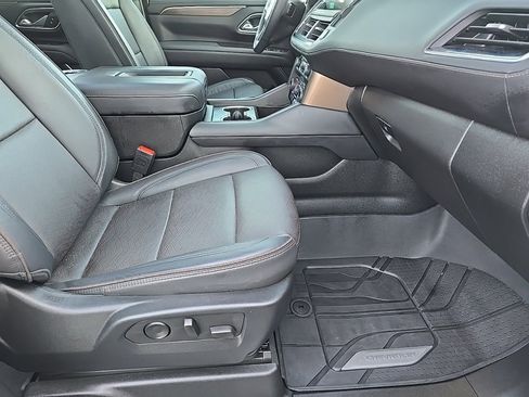 Used 2024 Chevrolet Tahoe High Country w/ Premium Package 2 image 40