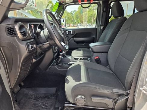 Certified 2020 Jeep Gladiator Sport w/ Quick Order Package 24S AWD/4WD image 14